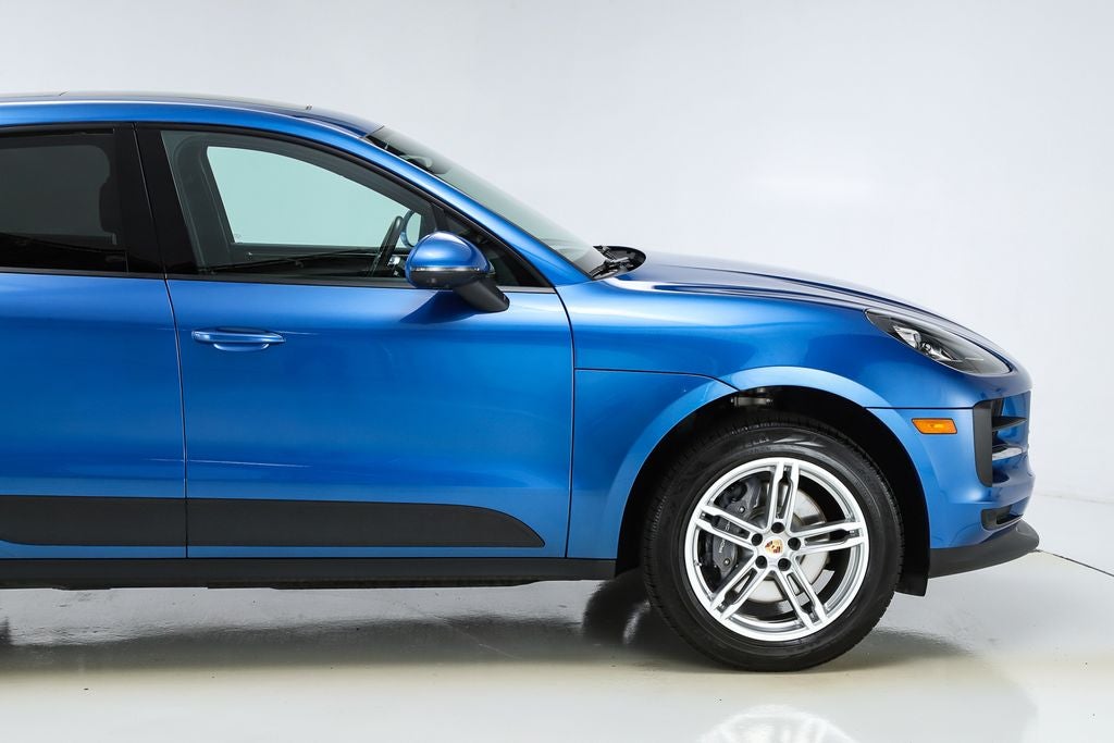 2021 Porsche Macan Base