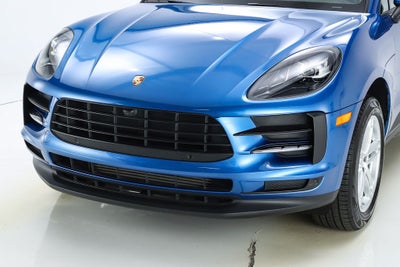 2021 Porsche Macan Base