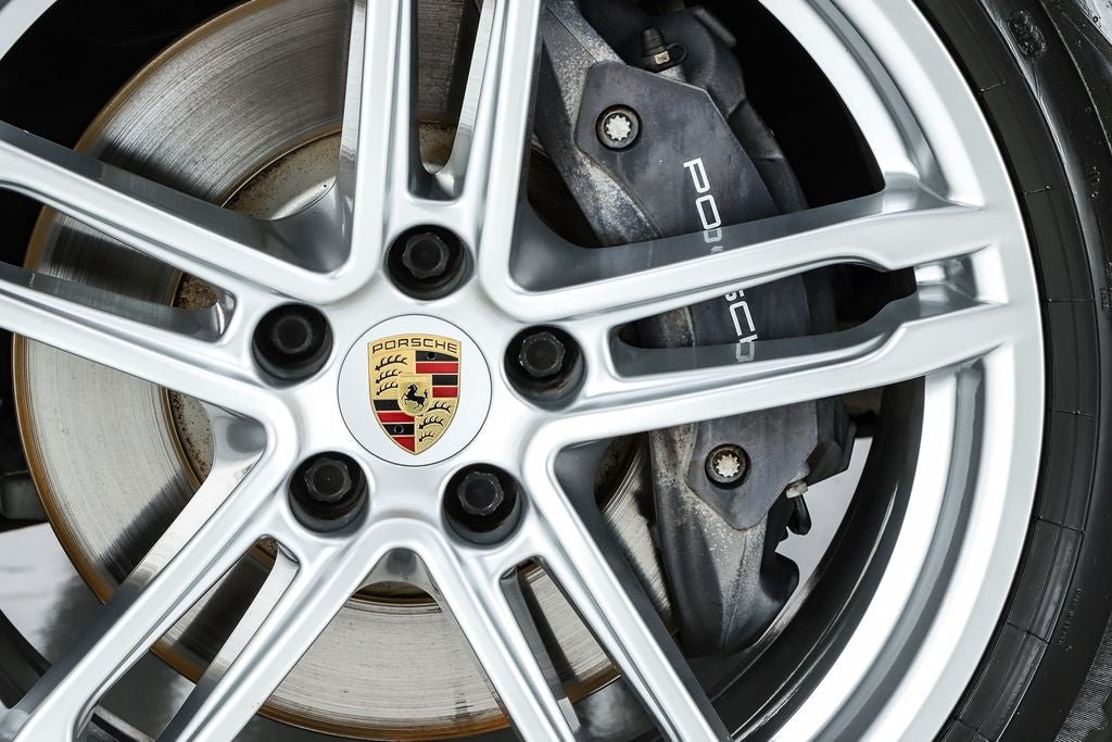 2021 Porsche Macan Base