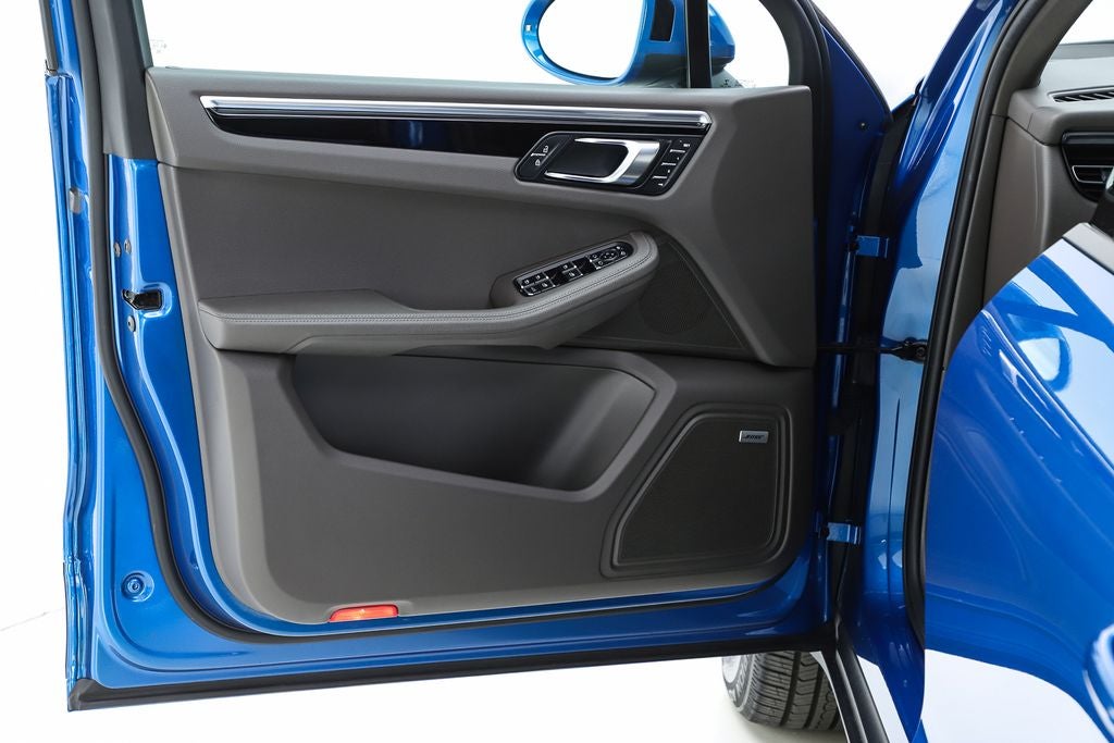 2021 Porsche Macan Base
