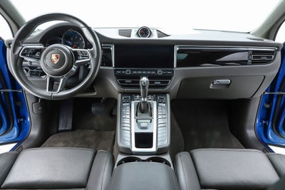 2021 Porsche Macan Base