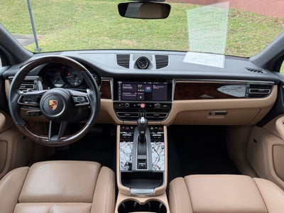 2022 Porsche Macan Base