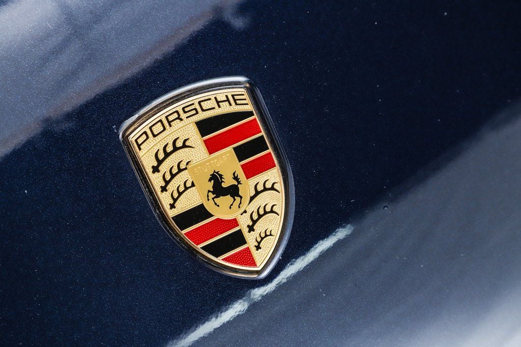 2022 Porsche Macan Base