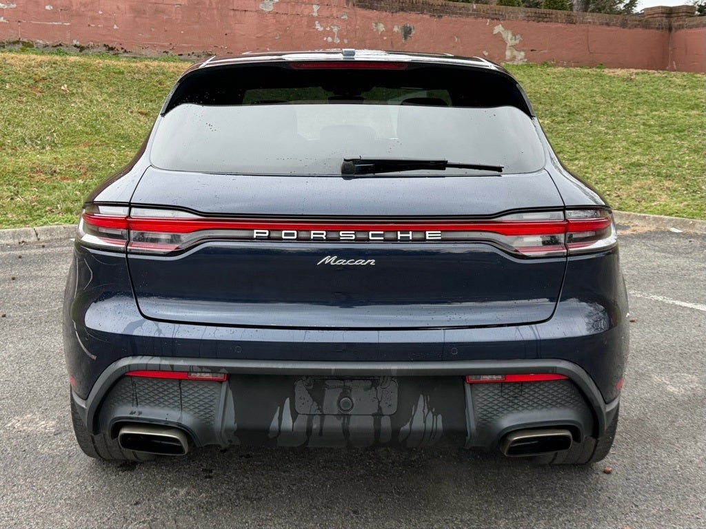 2022 Porsche Macan Base