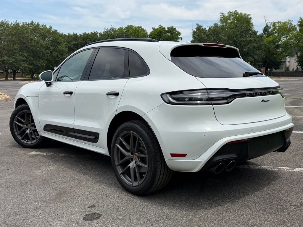 2023 Porsche Macan Base