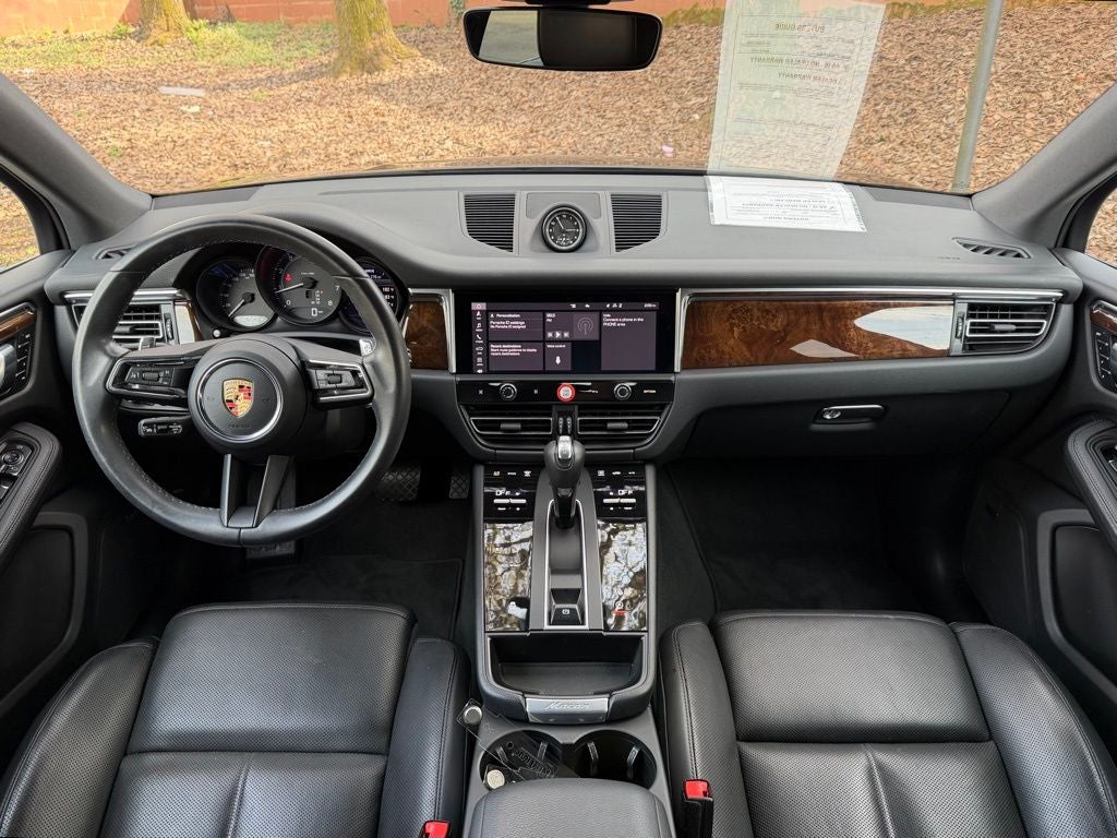 2023 Porsche Macan Base