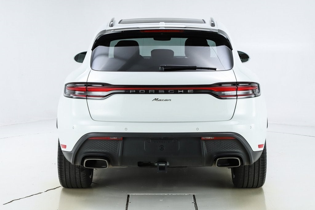 2023 Porsche Macan Base