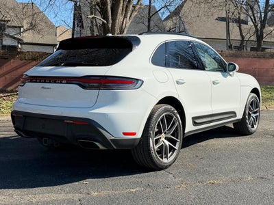 2023 Porsche Macan Base