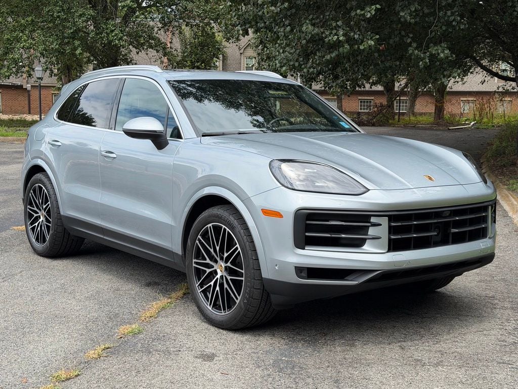 2024 Porsche Cayenne Base