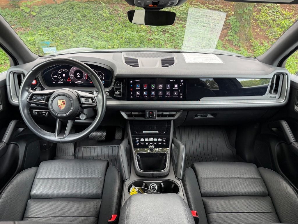 2024 Porsche Cayenne Base