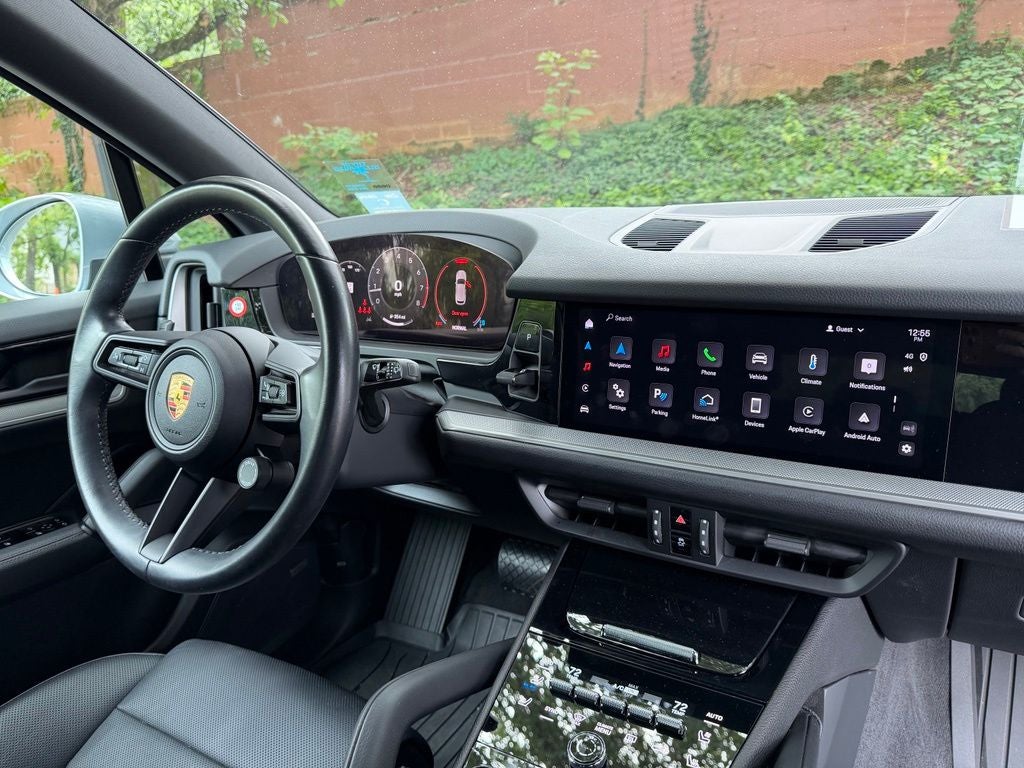 2024 Porsche Cayenne Base