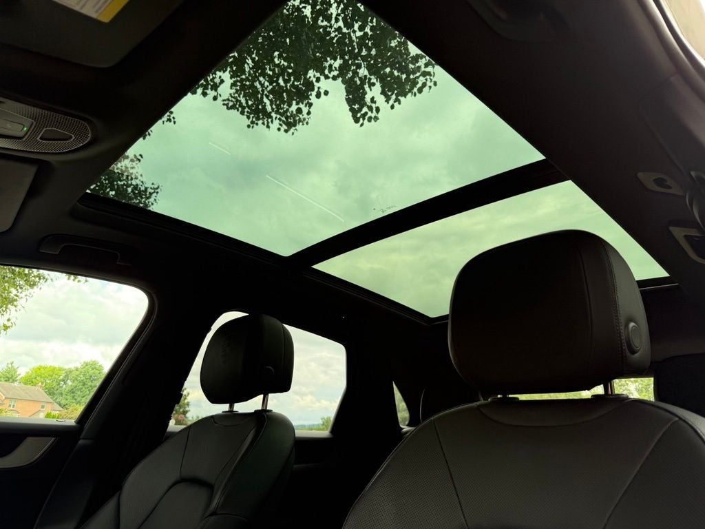 2024 Porsche Cayenne Base
