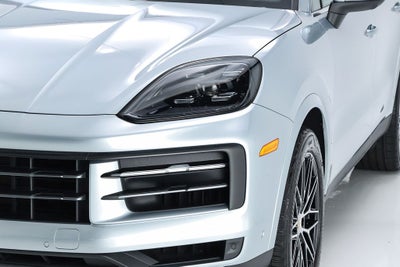 2024 Porsche Cayenne Base