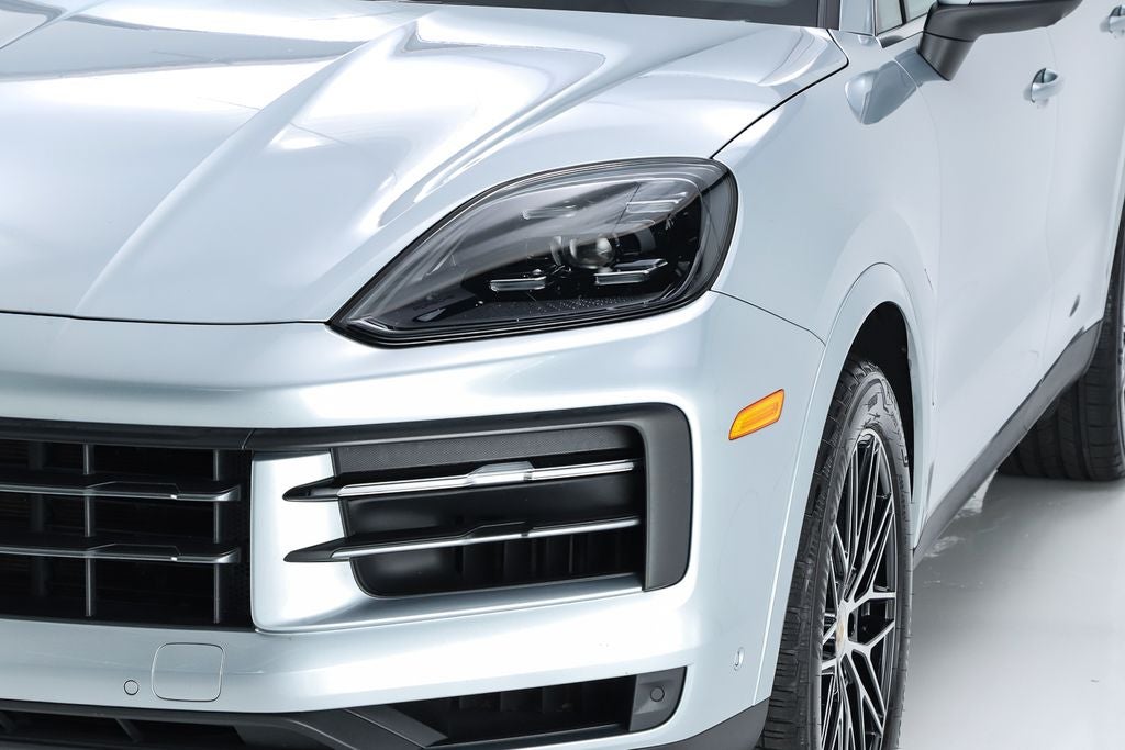 2024 Porsche Cayenne Base