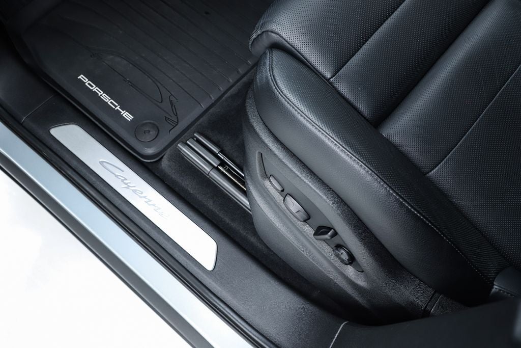 2024 Porsche Cayenne Base