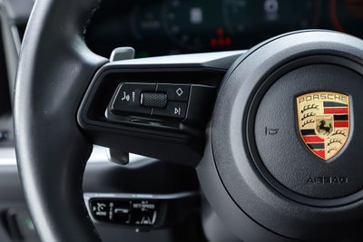 2024 Porsche Cayenne Base
