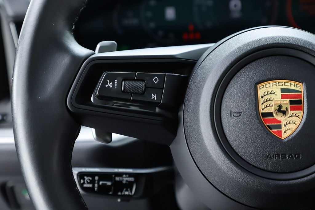 2024 Porsche Cayenne Base