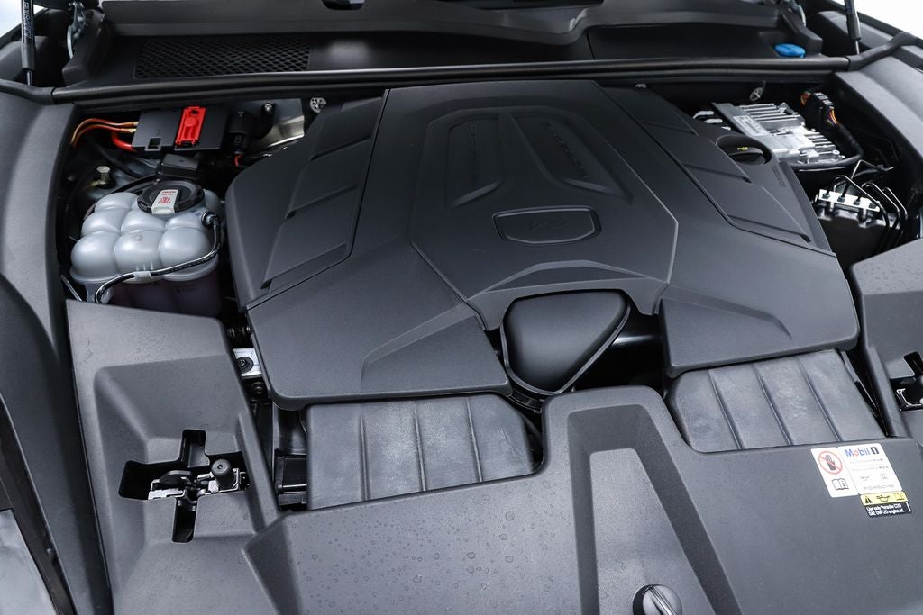 2024 Porsche Cayenne Base