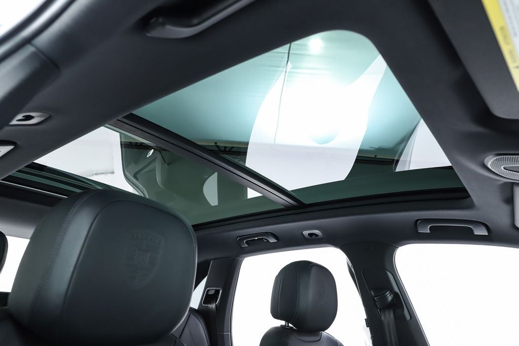 2024 Porsche Cayenne Base