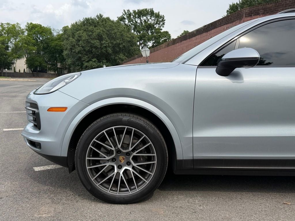 2023 Porsche Cayenne Base