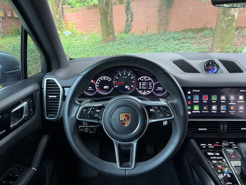 2023 Porsche Cayenne Base
