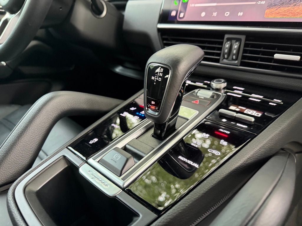 2023 Porsche Cayenne Base