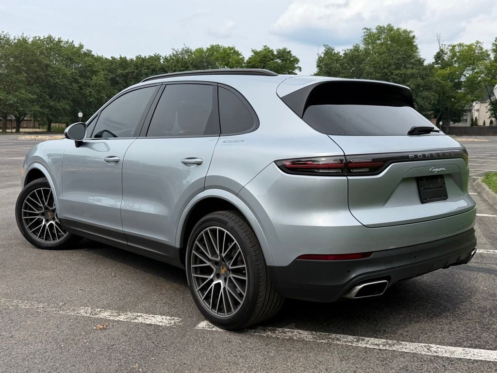 2023 Porsche Cayenne Base