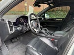 2023 Porsche Cayenne Base
