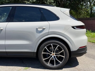 2026 Porsche Cayenne Base