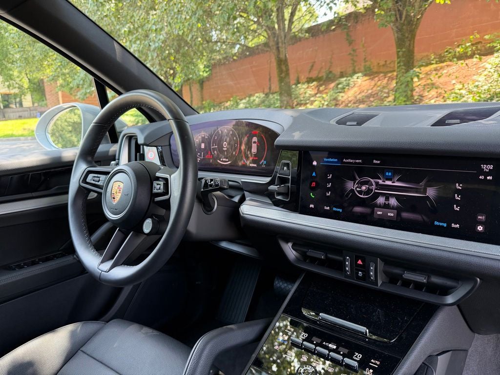 2026 Porsche Cayenne Base