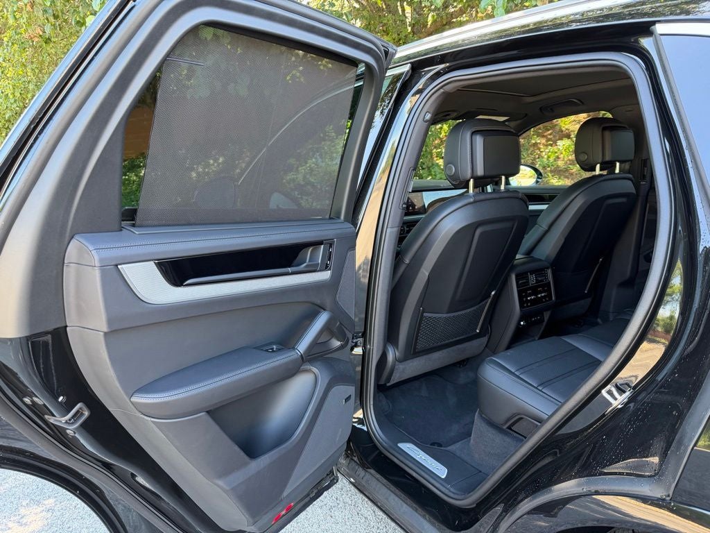 2026 Porsche Cayenne Base