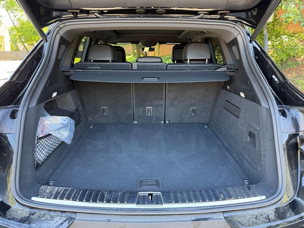 2026 Porsche Cayenne Base