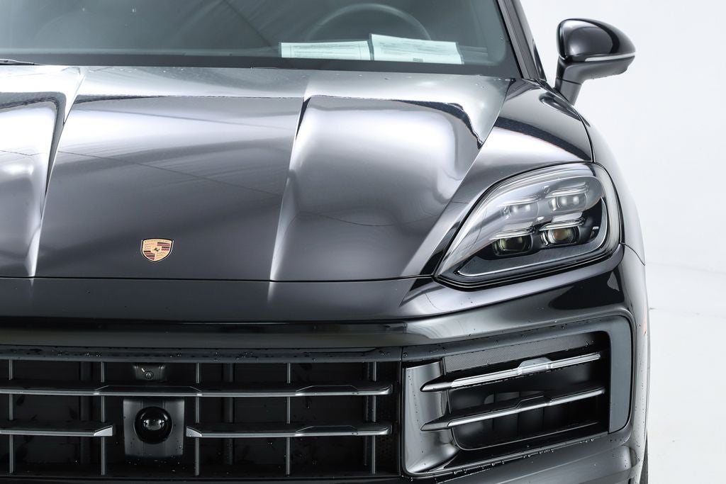 2026 Porsche Cayenne Base