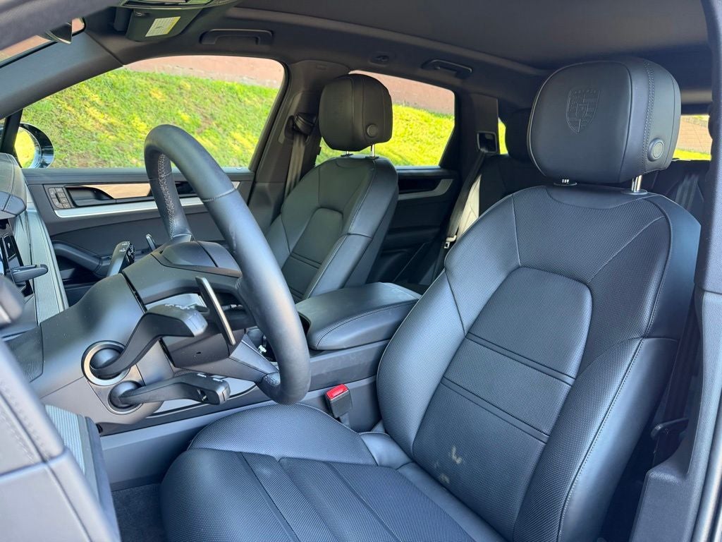 2026 Porsche Cayenne Base