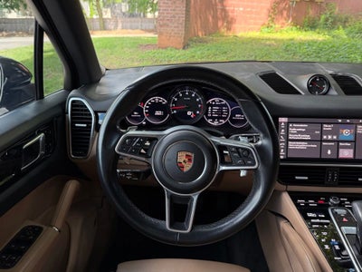 2021 Porsche Cayenne Base