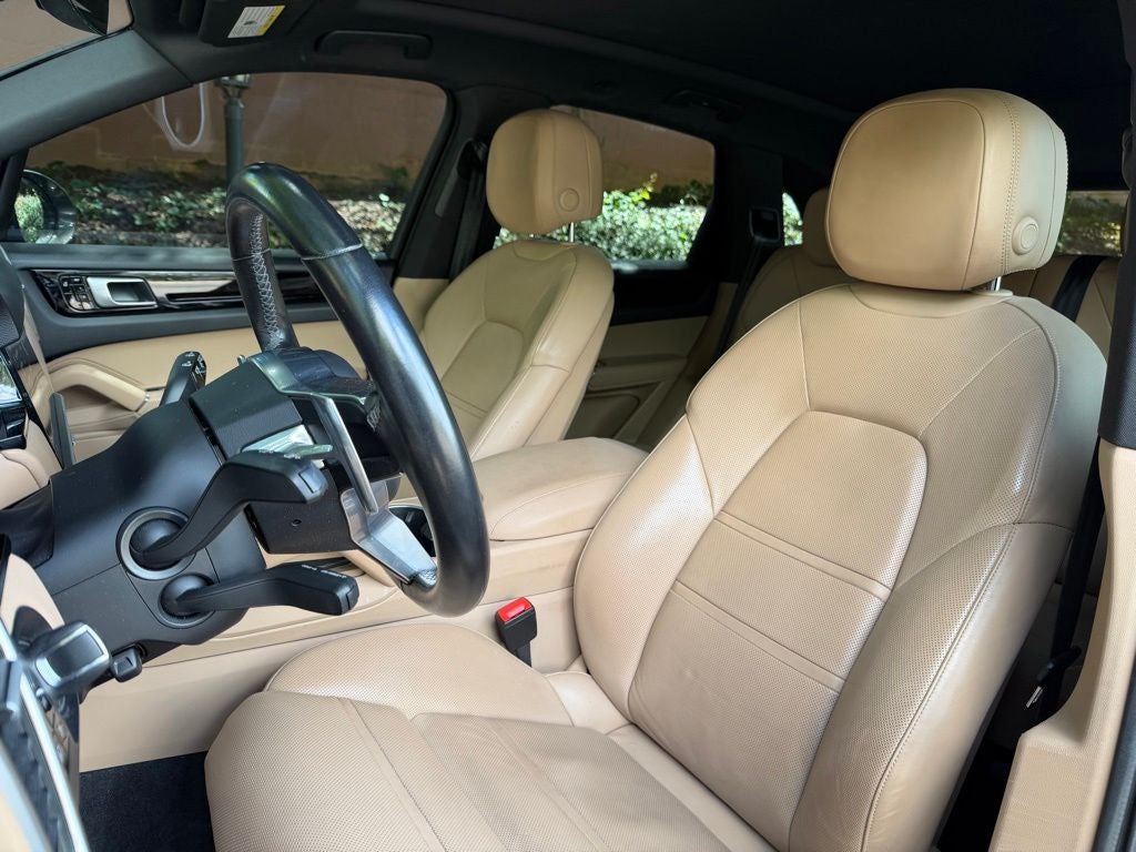 2021 Porsche Cayenne Base