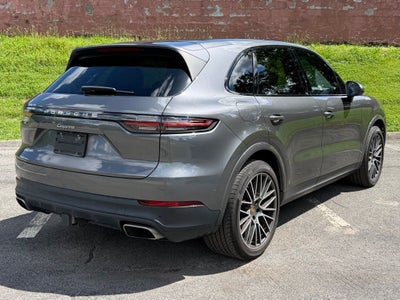 2021 Porsche Cayenne Base
