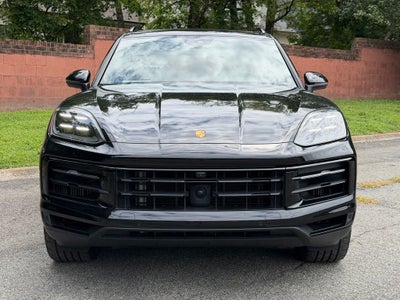 2024 Porsche Cayenne Base
