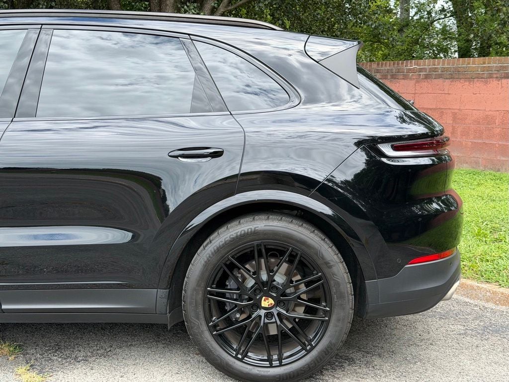 2024 Porsche Cayenne Base