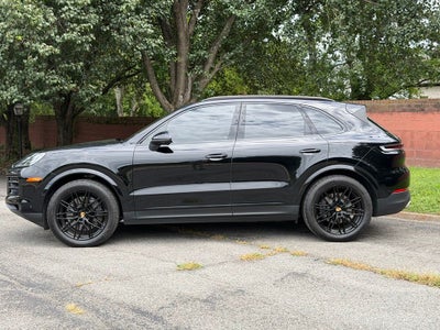 2024 Porsche Cayenne Base
