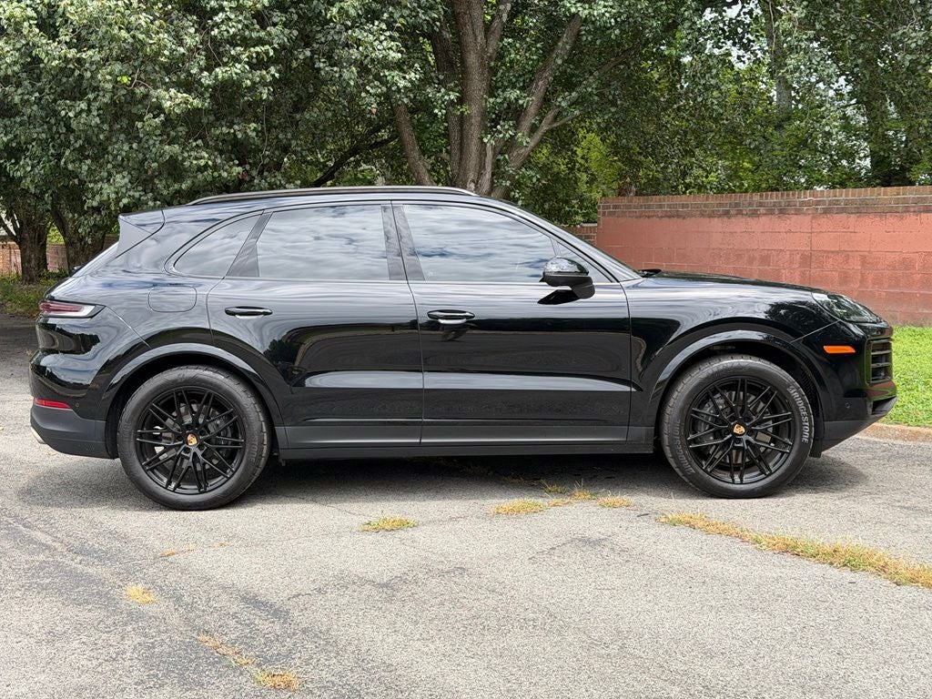 2024 Porsche Cayenne Base