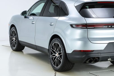 2026 Porsche Cayenne Base