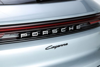 2026 Porsche Cayenne Base