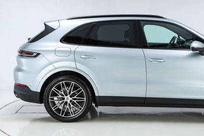 2026 Porsche Cayenne Base