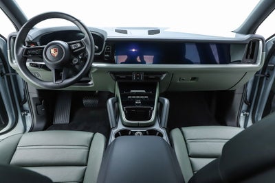 2026 Porsche Cayenne Base