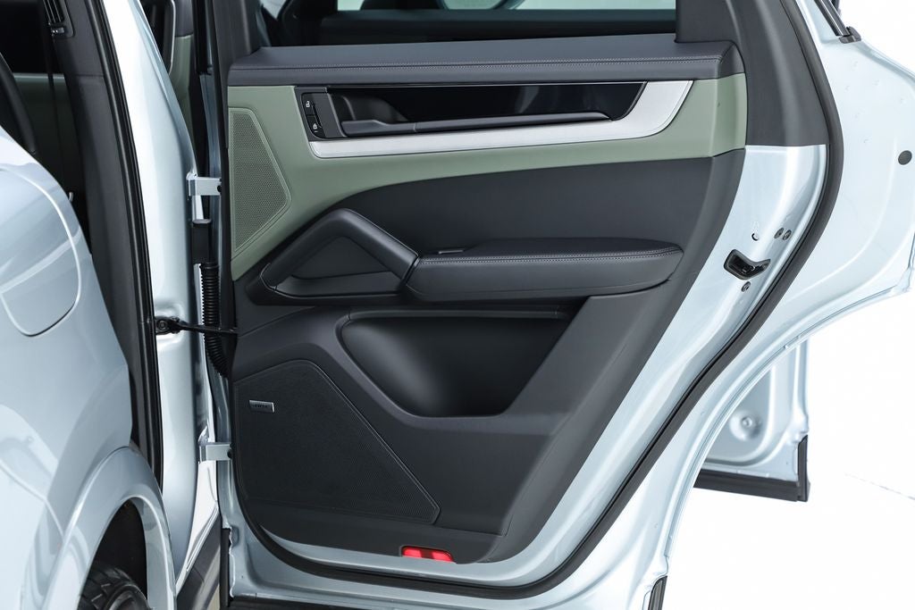 2026 Porsche Cayenne Base