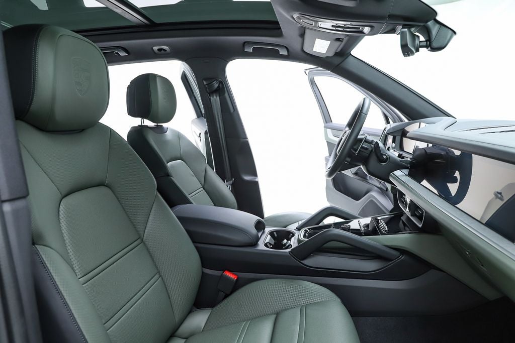 2026 Porsche Cayenne Base