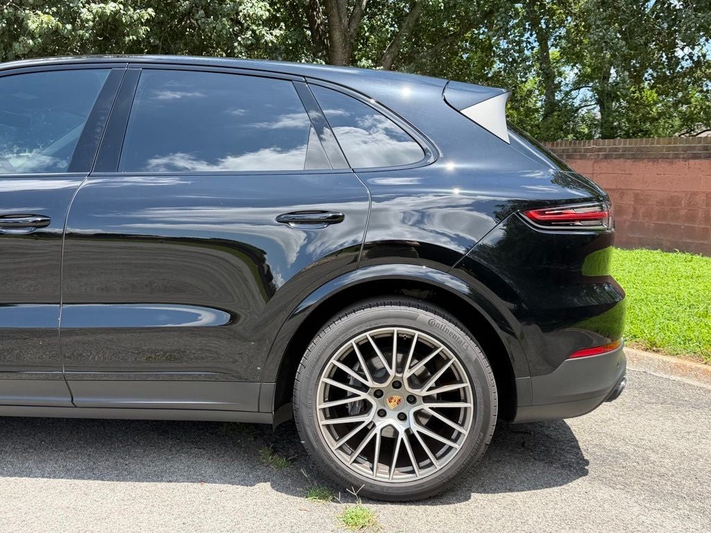 2023 Porsche Cayenne Platinum Edition