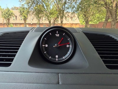 2023 Porsche Cayenne Platinum Edition