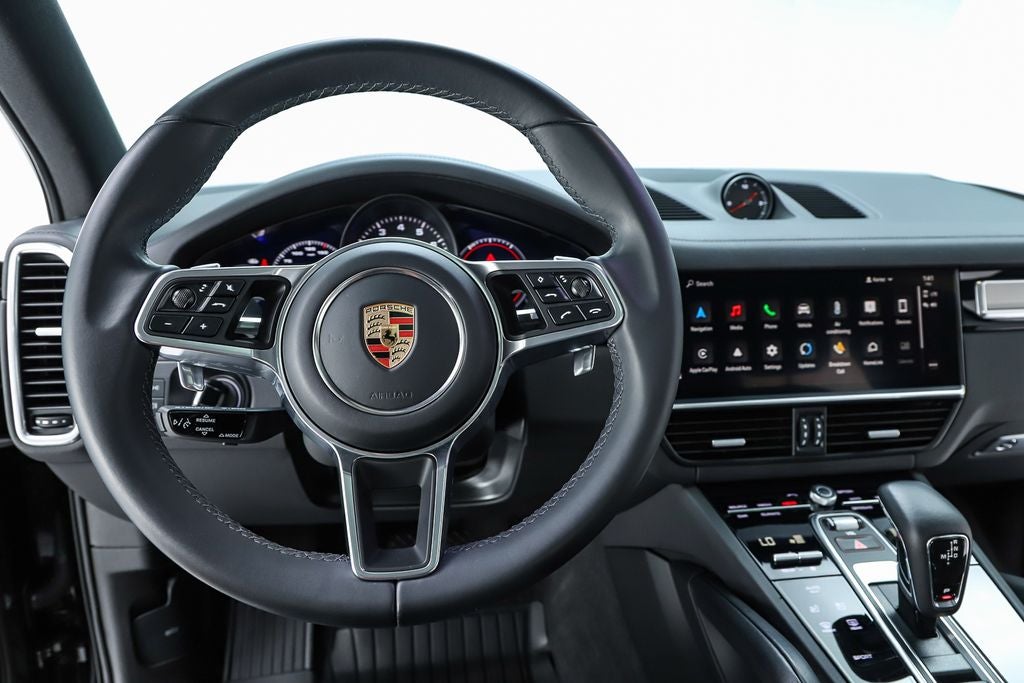 2023 Porsche Cayenne Platinum Edition